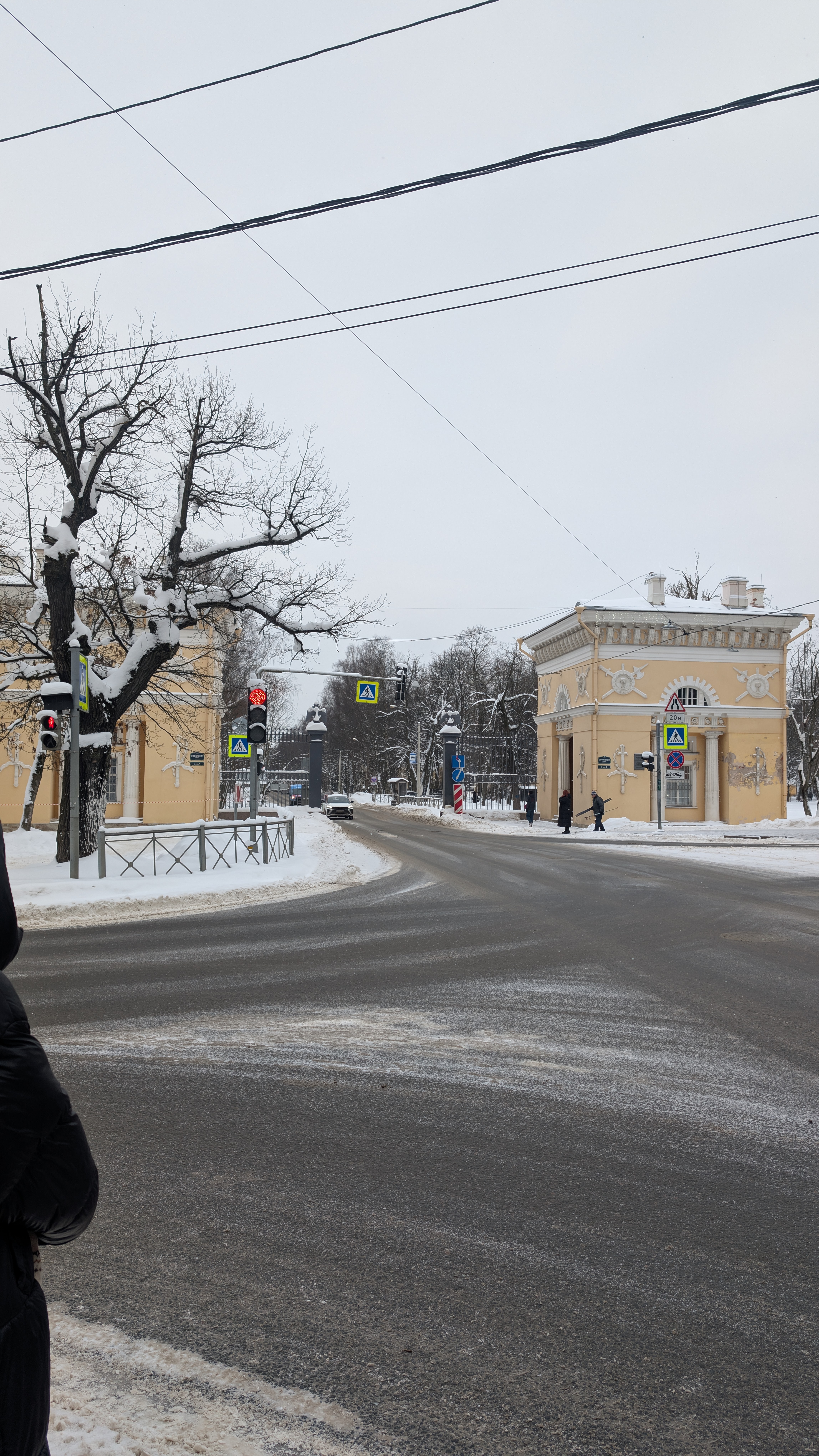 Описание изображения