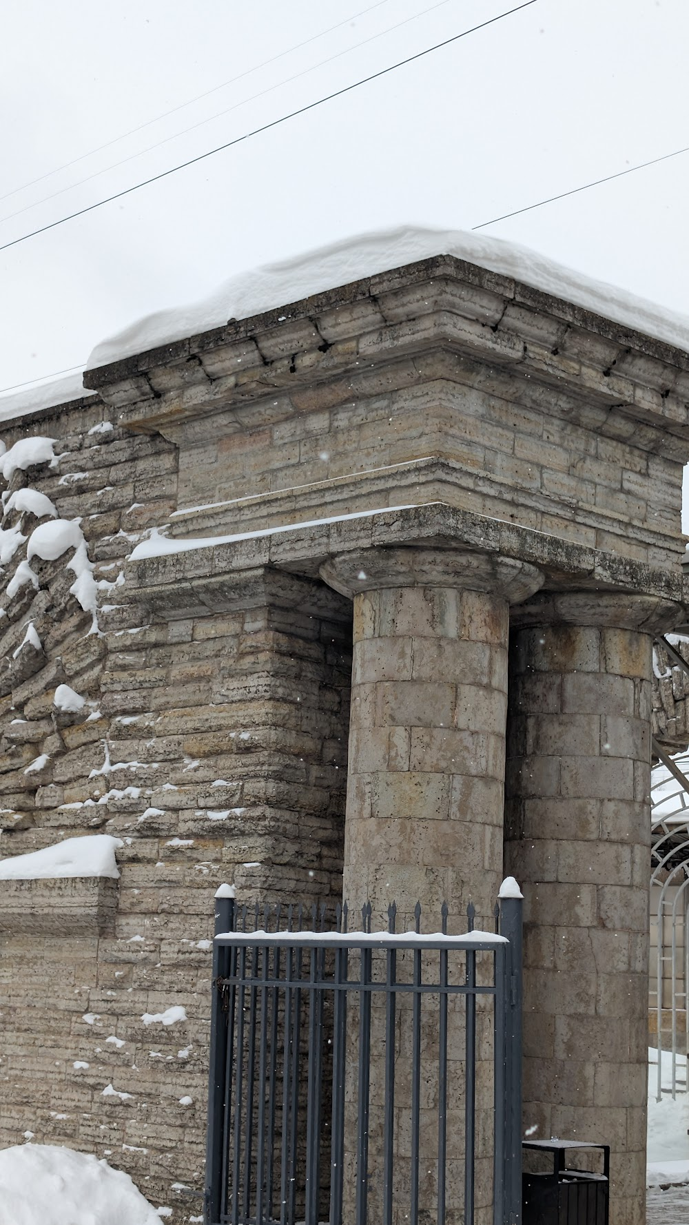 Описание изображения